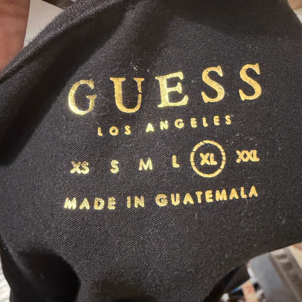GUESS Black and Gold Logo Tee - Picture 6 of 6